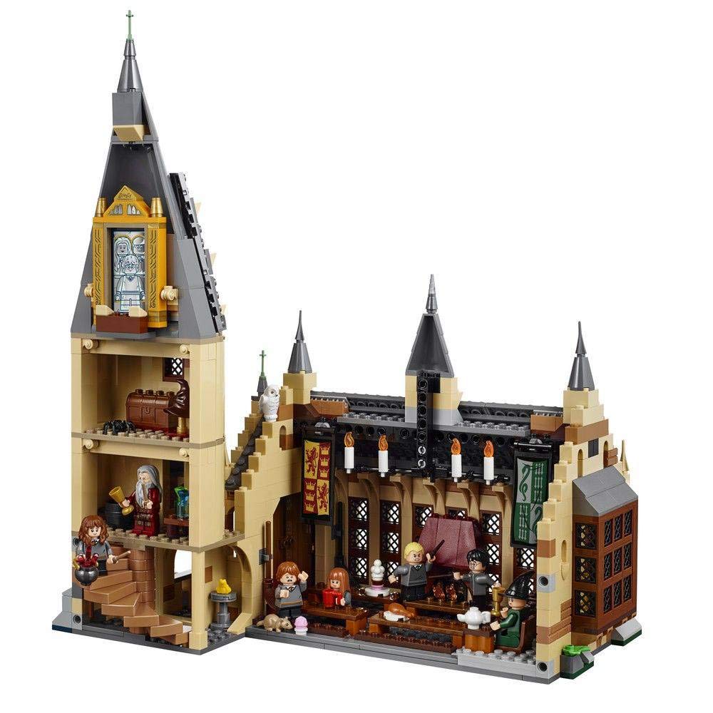 Building Kit and Magic Castle Toy (878 Pieces) H21776