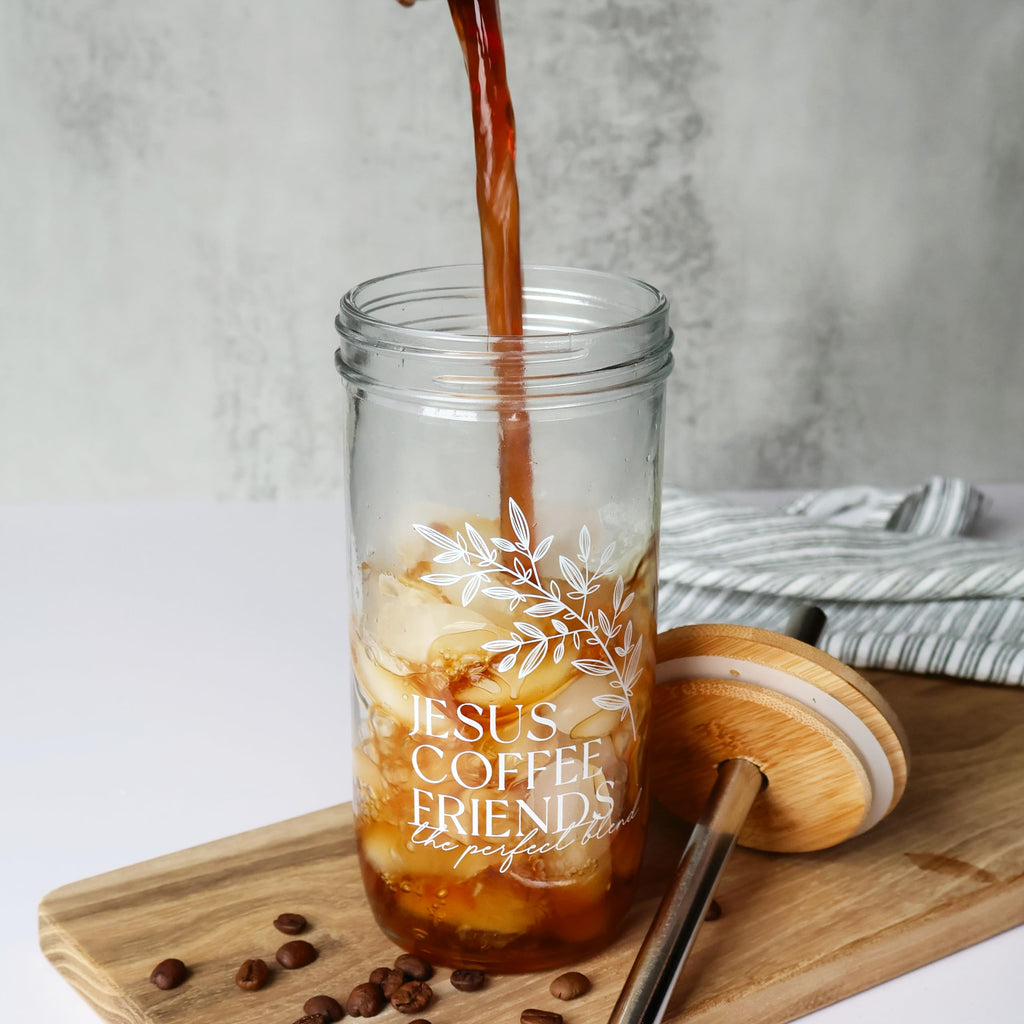 Glass Cup with Acacia Lid and Stainless Steel Straw 22 Ounce U8261